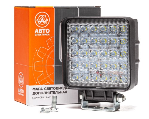 Фара рабочего света квадратная 110х140х65 90Вт 30 светодиодов направленный свет AVTOELECTRICA