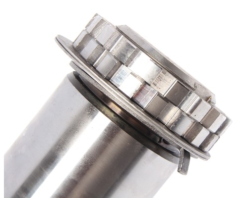 Ось полуприцепа балансира в сборе 2 гайки КММЗ