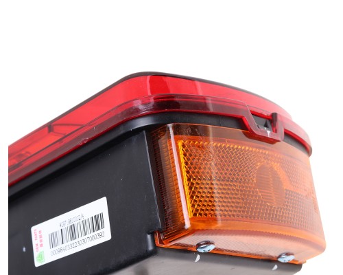 Фонарь задний SITRAK HOWO правый OE