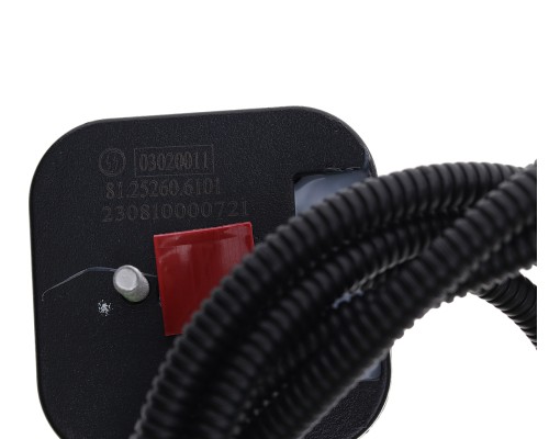 Фонарь габаритный SHACMAN SHAANXI X3000 боковой (провод 1250мм) OE