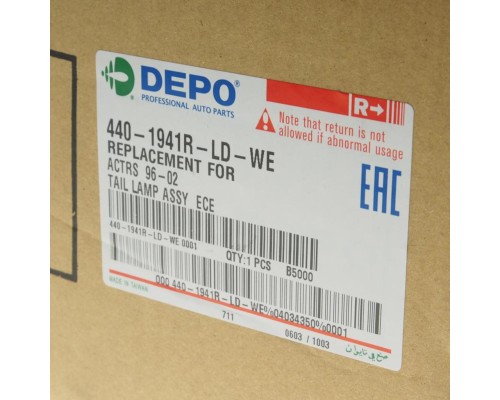 Фонарь задний MERCEDES Actros левый (525х140мм) АМР разъем сбоку DEPO