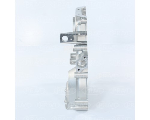 Крышка ГРМ ЗМЗ-406 с сальником в сборе PRAVT