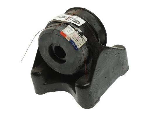 Кронштейн FAW J6 двигателя задний в сборе OE