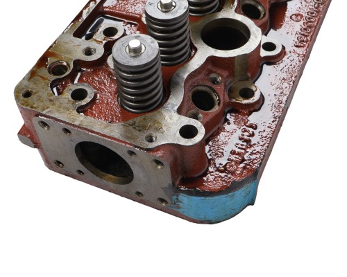 Головка блока МТЗ, Д-243 цилиндров в сборе Н/О (под свечи накала) MMЗ