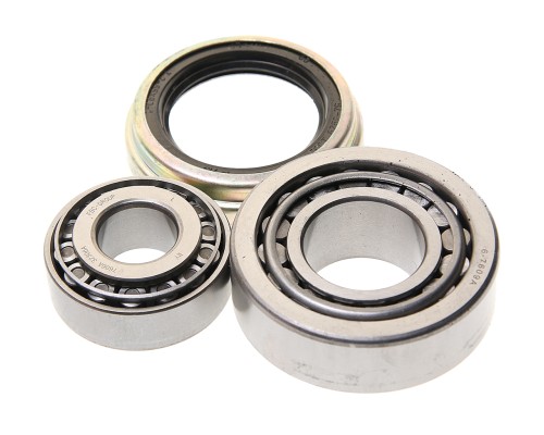 Подшипник ступицы ГАЗ-3307 передней с манжетой комплект PRAVT