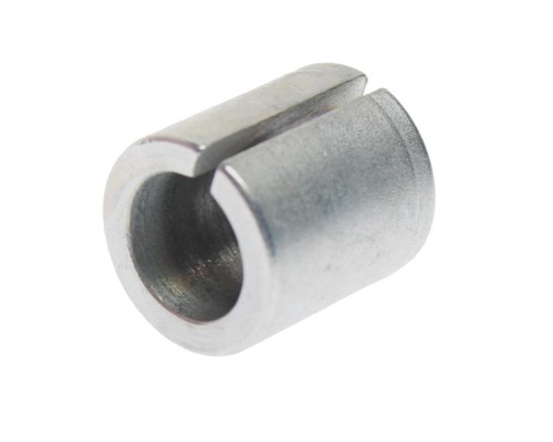 Втулка Д-260, МТЗ-1221.3 кронштейна генератора разрезная ММЗ