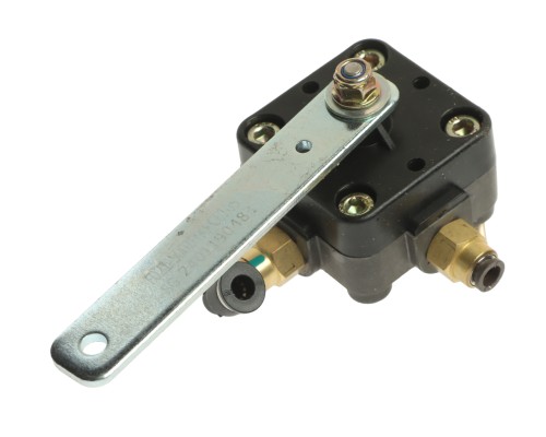 Кран DONGFENG уровня пола кабины OE