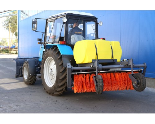 Щетка коммунальная МТЗ-80, 82, 1221, LOVOL-804 колеса 5.00х10,  с баком для воды (500л) С/О САЛЬСК