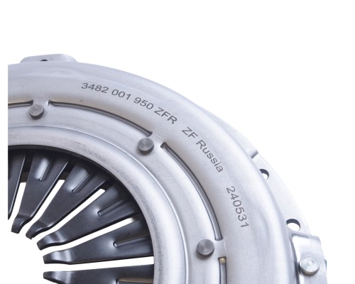 Сцепление ГАЗ-3302 Бизнес дв.CUMMINS ISF 2.8 ЕВРО-4 КПП Н/О в сборе ZF