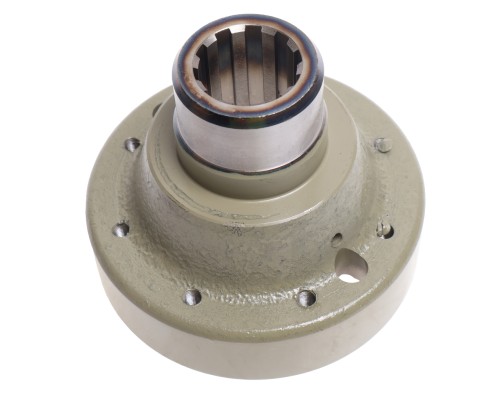 Фланец ГАЗ-33027 коробки раздаточной Н/О (вал карданный со ШРУС, 8 болтов) АККОМ