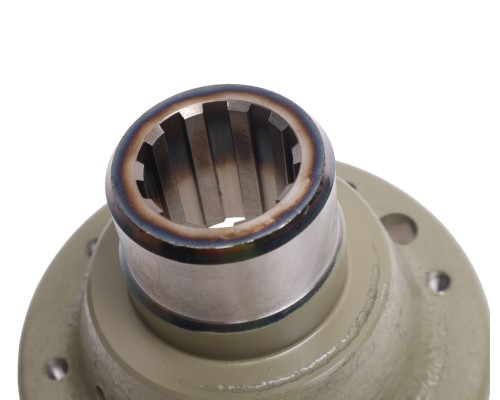 Фланец ГАЗ-33027 коробки раздаточной Н/О (вал карданный со ШРУС, 8 болтов) АККОМ