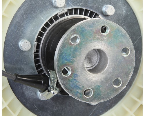 Вентилятор КАМАЗ-ЕВРО 650мм с вязкостной муфтой и обечайкой (дв.CUMMINS 6ISBe4, ISB6.7e4, 5) ТЕХНОТРОН