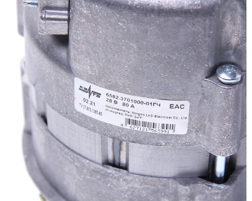 Генератор МАЗ, ЛАЗ, УРАЛ, БЕЛАЗ дв.ЯМЗ-238Б, 238НД, 7511 28В 80А (замена 6582.3701000-01) КЗАТЭ (ЗиТ)