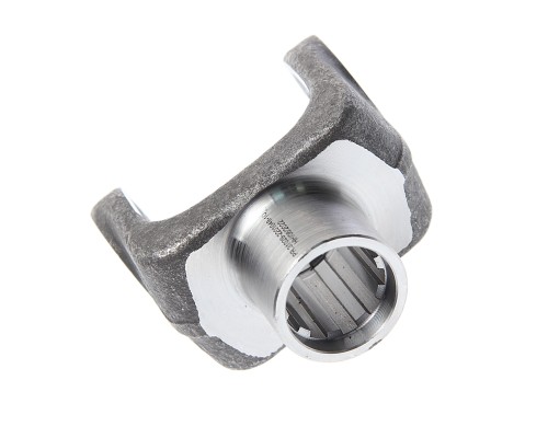 Вилка вала карданного ГАЗ-3302, 2217 шлицевая промежуточная PRAVT