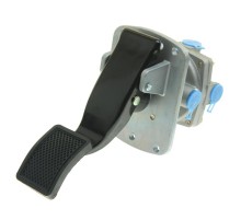 Кран ЗИЛ, КАМАЗ, МАЗ тормозной 2-х секционный подпедальный с педалью в сборе SORL