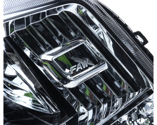 Фара FAW J6, 4180 правая комбинированная OE