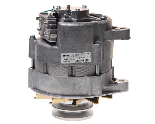 Генератор МАЗ, ЛАЗ, УРАЛ дв.ЯМЗ-236, 7511, 7601 28В 80А (замена для 6582.3701000-03) КЗАТЭ (ЗиТ)