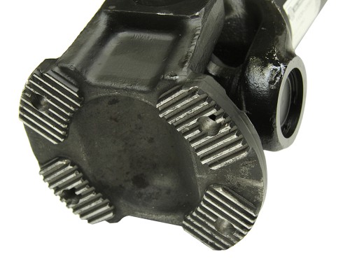 Вал карданный КАМАЗ среднего моста (4 отверстия) L=955мм увеличенный ресурс УКД