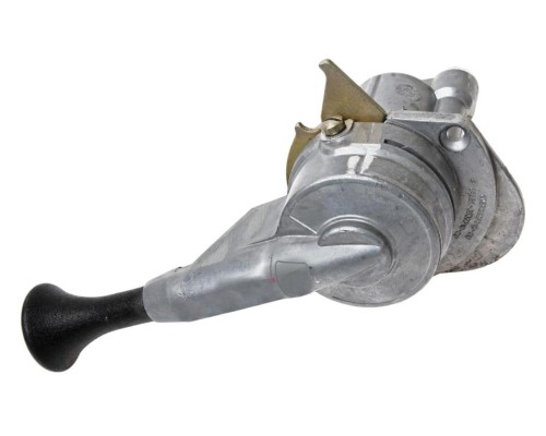 Кран ЗИЛ, КАМАЗ, МАЗ стояночного тормоза 3-х выводной БЕЛОМО