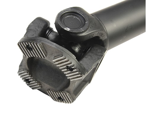 Вал карданный КАМАЗ заднего моста (4 отверстия,  торцевые шлицы) L=701+120мм увеличенный ресурс УКД