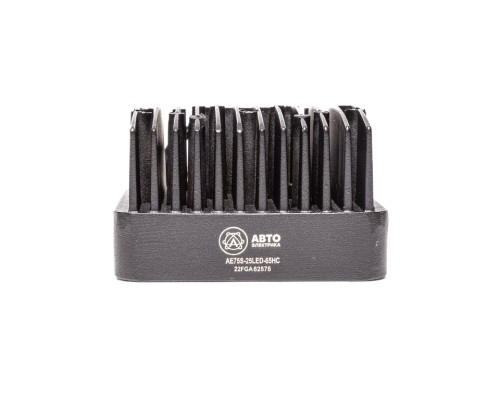 Фара рабочего света квадратная 110х140х65 75Вт 25 светодиоов направленный свет AVTOELECTRICA