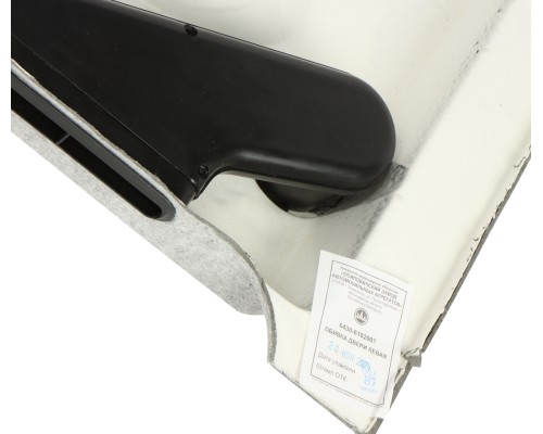 Обивка двери МАЗ левая ОЗАА