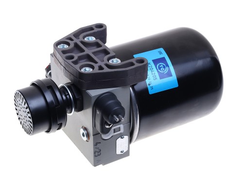 Осушитель воздуха КАМАЗ-5490, НЕФАЗ (24V,  3 выхода) КТС