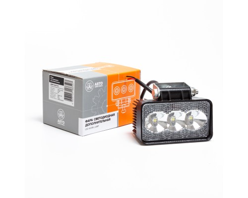 Фара рабочего света прямоугольная 110х81х52 9Вт 3 светодиода направленный свет AVTOELECTRICA