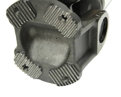 Вал карданный МАЗ заднего моста (4 отверстия,  торцевые шлицы) L=705мм улучшенный увелич. ресурс УКД