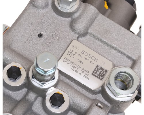 Насос топливный SITRAK HOWO высокого давления (CB28-18) OE