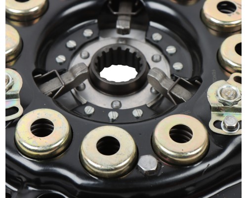 Корзина сцепления МТЗ-1221, 2022, 1522, 1523 (9 пружин, 9 заклепок на ступице, 3 пятака) FENOX