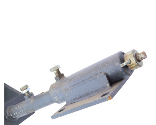 Колесо МТЗ, ВТЗ, ЛТЗ опорное к щетке 4.00х8 (со стойкой) САЛЬСК