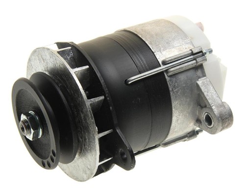 Генератор МТЗ-80, 82, Т-70, 80, 90, 150КС дв.Д-214, 230, 240, 245, 260 28В 36А клеммы 28В 40А РАДИОВОЛНА