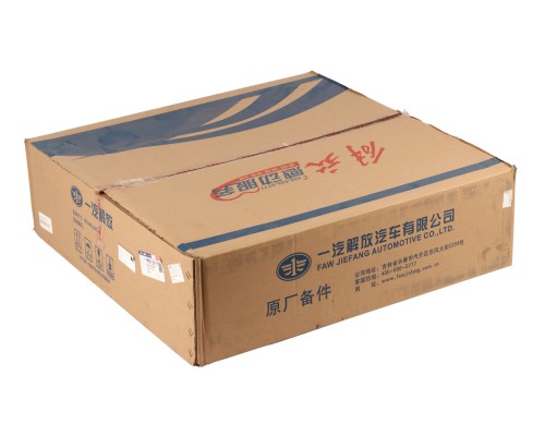 Бампер FAW J6, 4180, 4250 передний правая часть (белый) OE