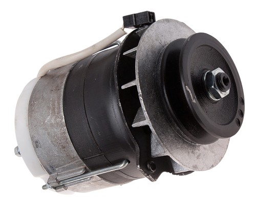 Генератор МТЗ-1221, КСК-150, ТО-28 дв.Д-245.5, 245.7, 260 (3 клем.кл.исп.О) 14В 72А (28В 36А) РАДИОВОЛНА