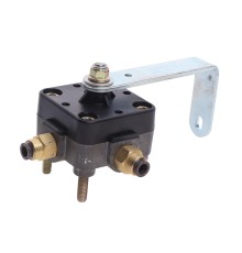 Кран DONGFENG уровня пола кабины правый OE