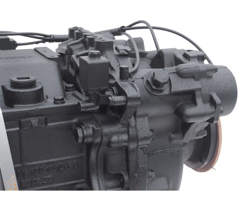 КПП ЯМЗ-2381 (леп.сцепл., интег.муфта 1840, фл.4 отв.вал-50.95мм) ан.2381.1700004-02 ТМЗ №