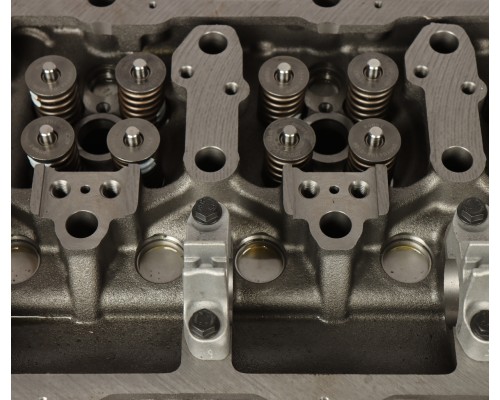 Головка блока SITRAK HOWO цилиндров OE